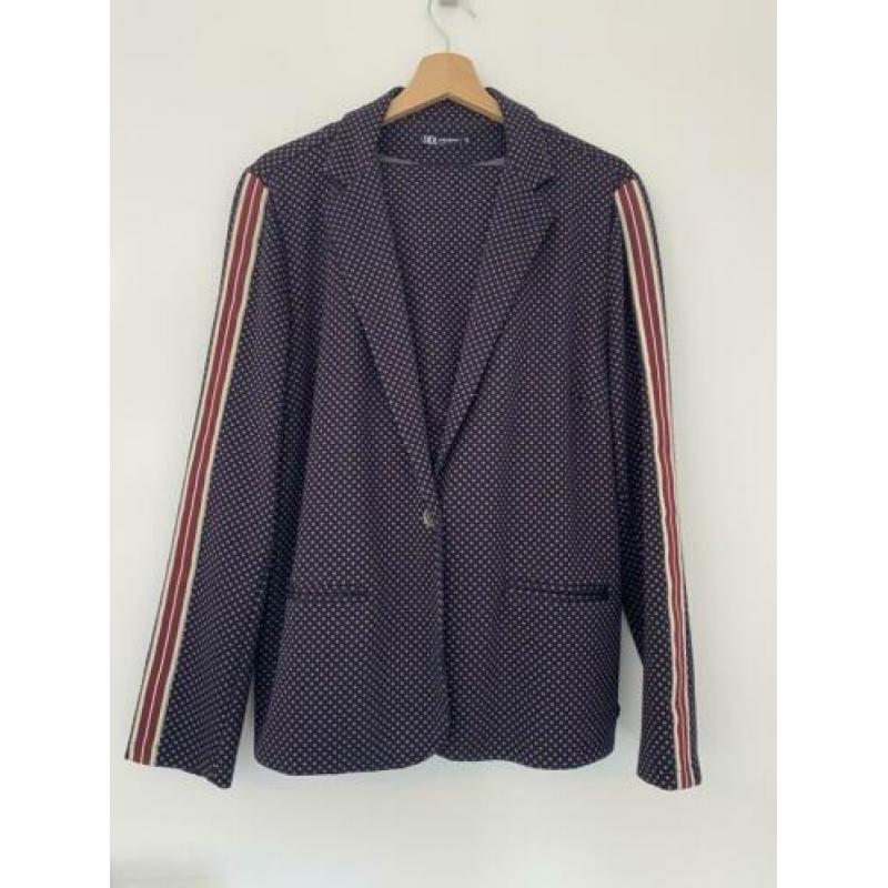 Didi: Jasje mt XL en broek mt 44