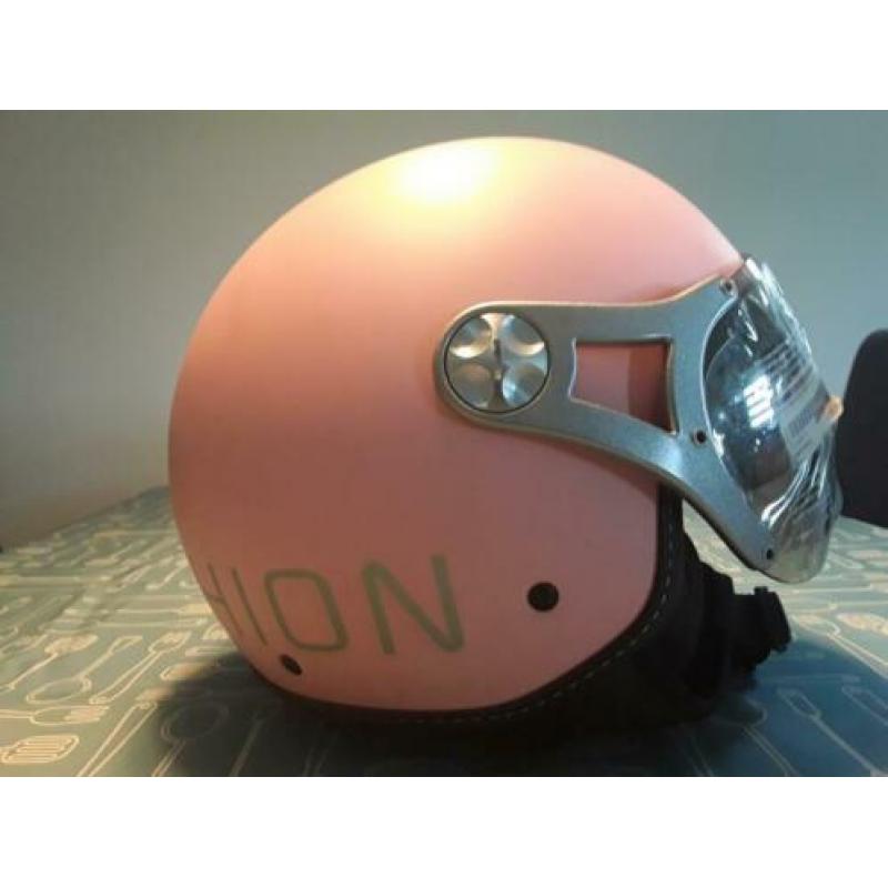 Mooie nieuwe Helm Nau
