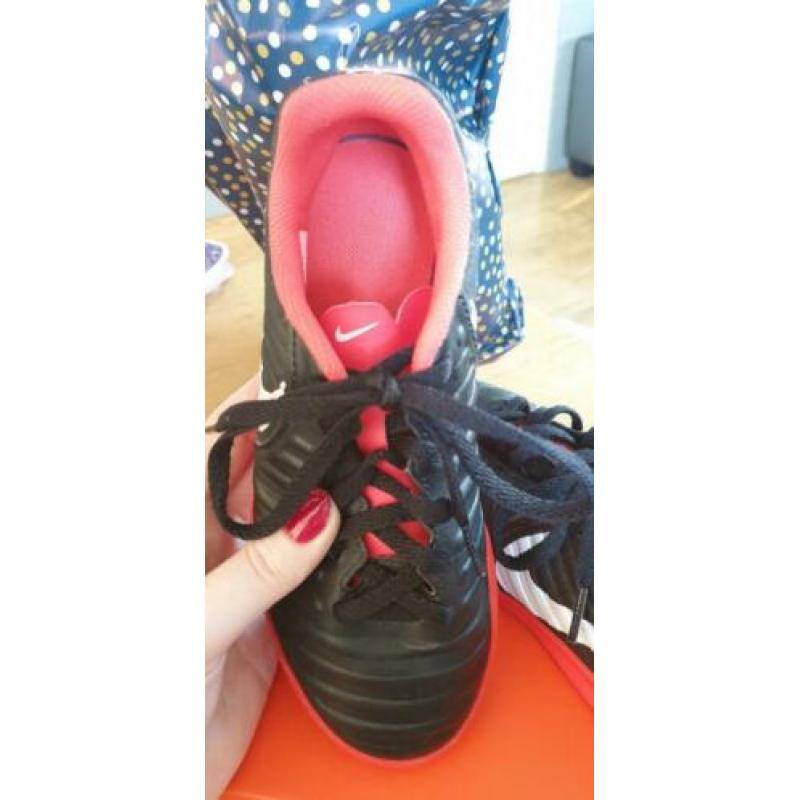 Nike Tiempo zaalvoetbalschoenen mt 33,5