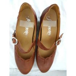 Schoenen bruin merk FOOTNOTES 1x gedragen leder mt 38 nieuws