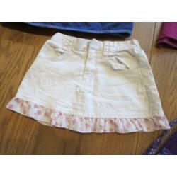Meisjes kleding pakket 1 maat 104.