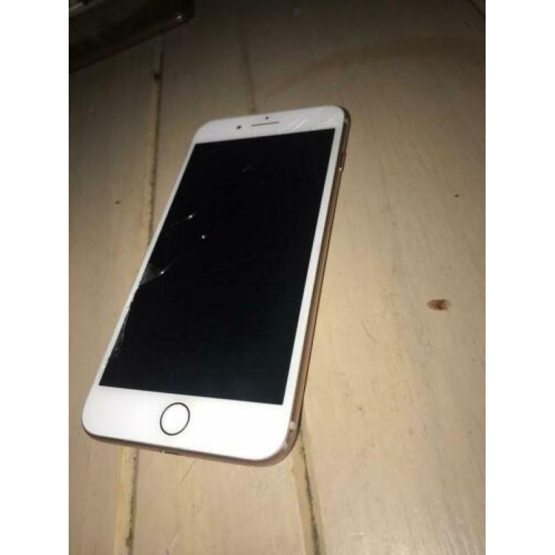 iPhone 8 Plus