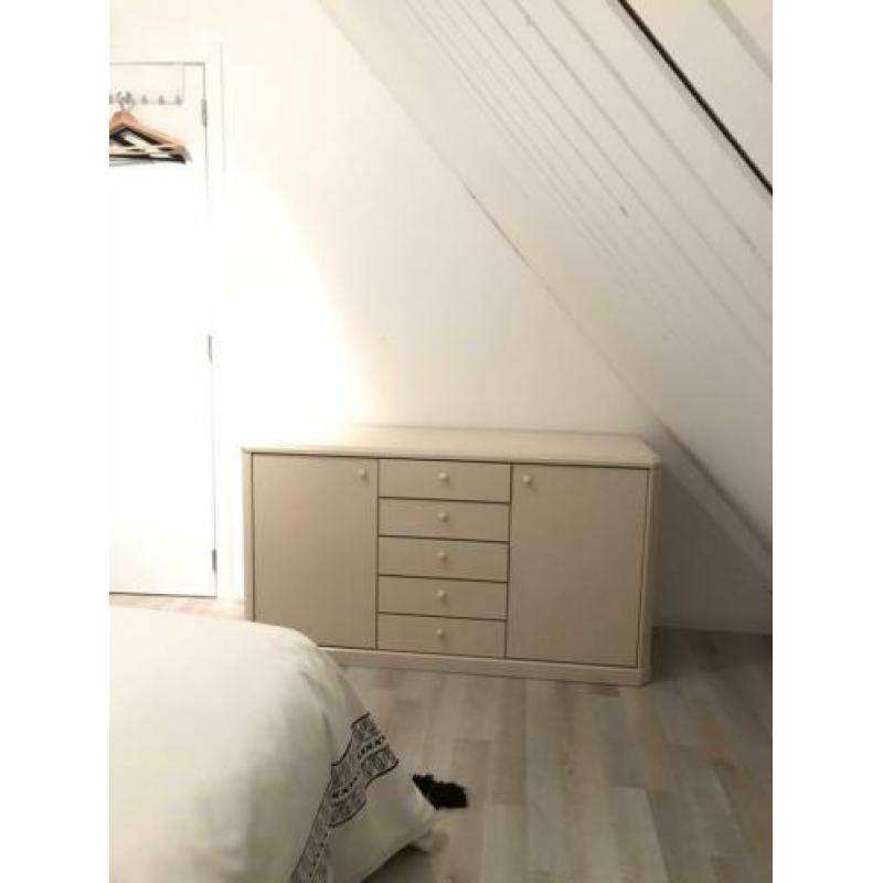 Commode en 2 nachttafeltjes