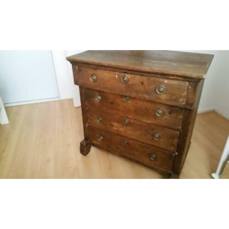 Antieke ladenkast / commode