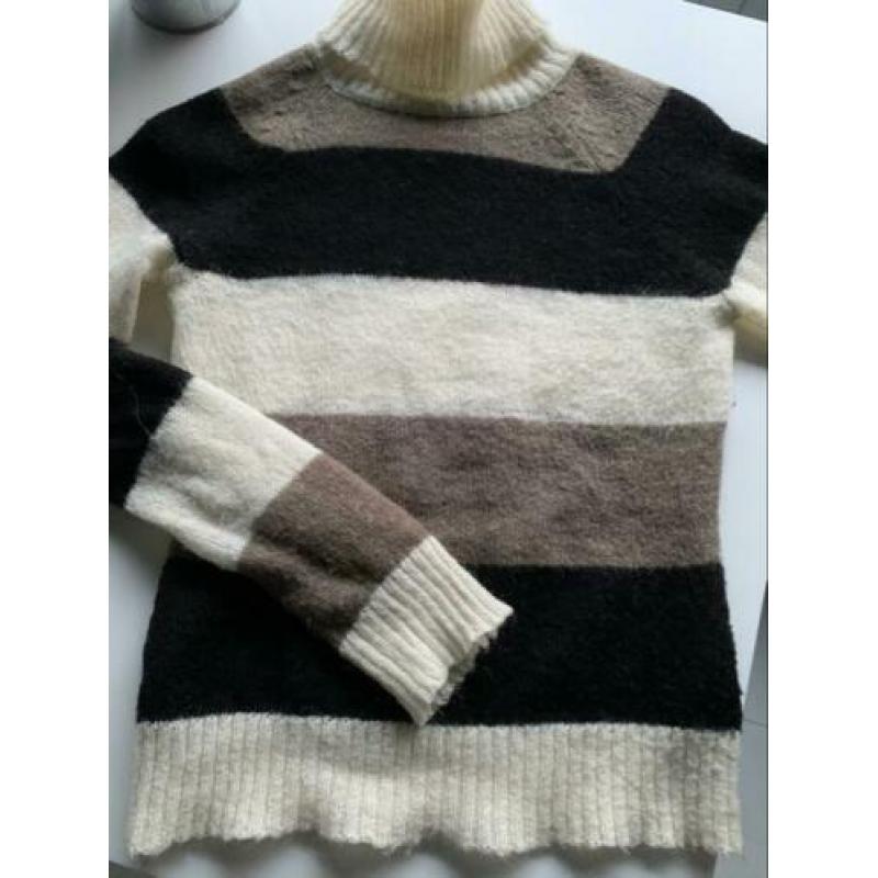 H&M | Prachtige mohair trui | Maat: XS