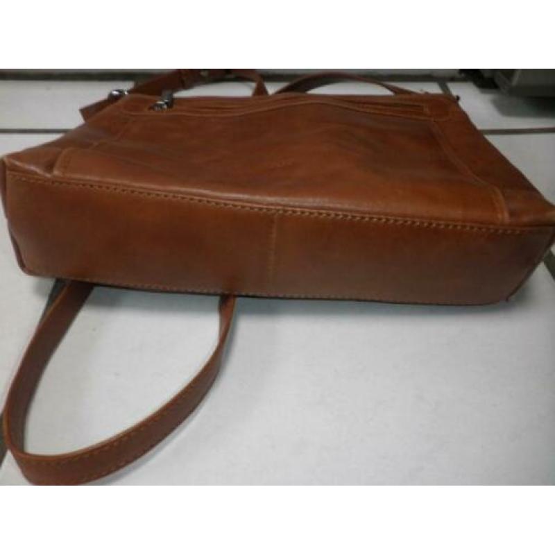 tas