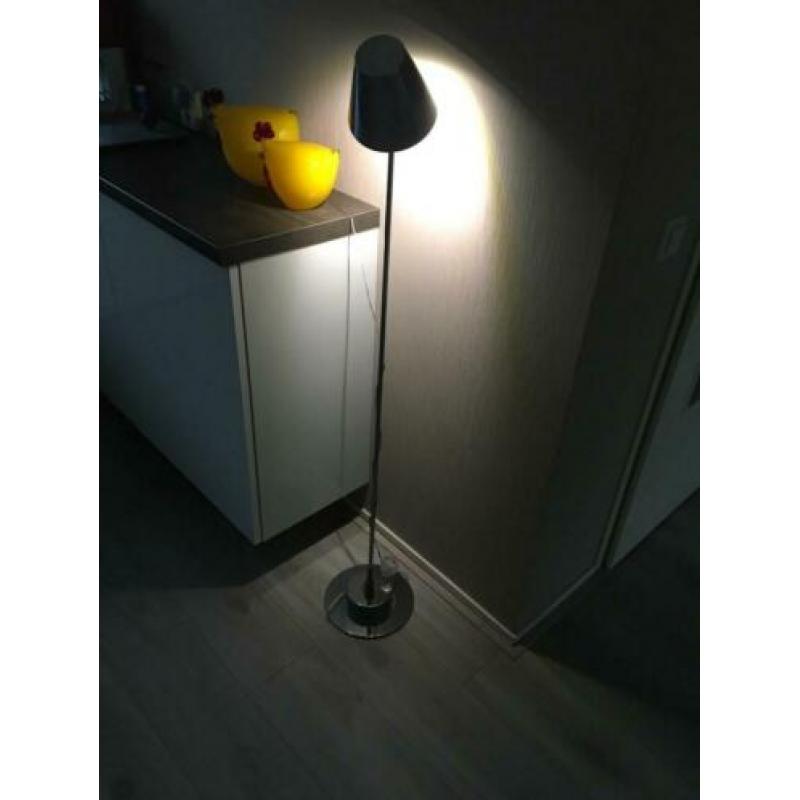 div lampen 2 staande lampen en 2 tafellampen