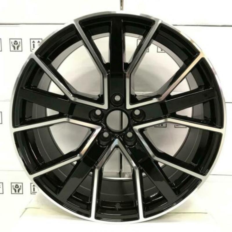 Nieuwe set 19'' audi RS6 velgen (O.A A3/A4)evt met banden