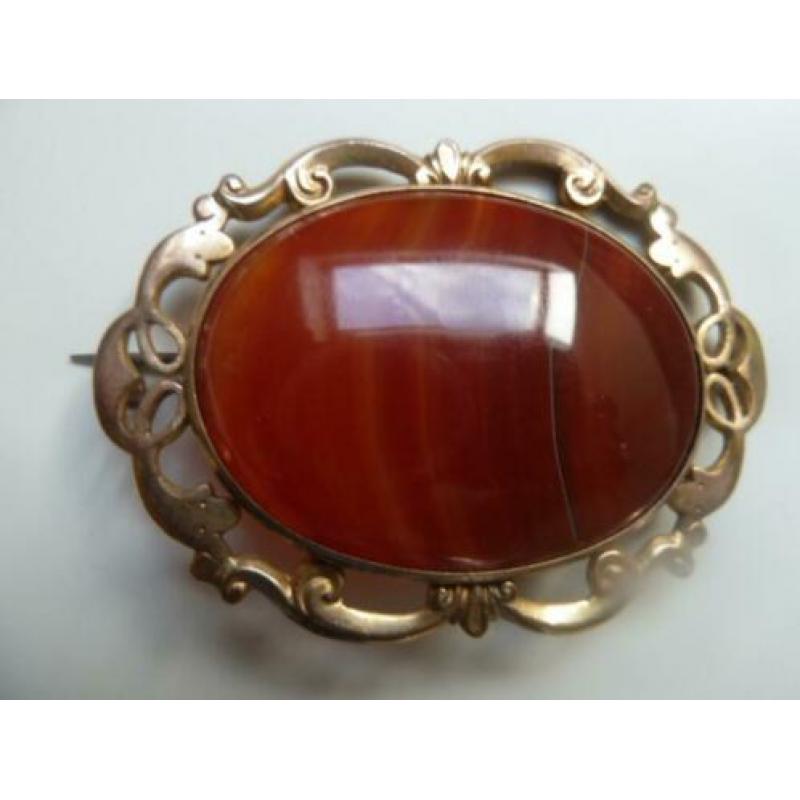 Antieke vuurvergulde broche + grote agaat cabochon /Luxeriös