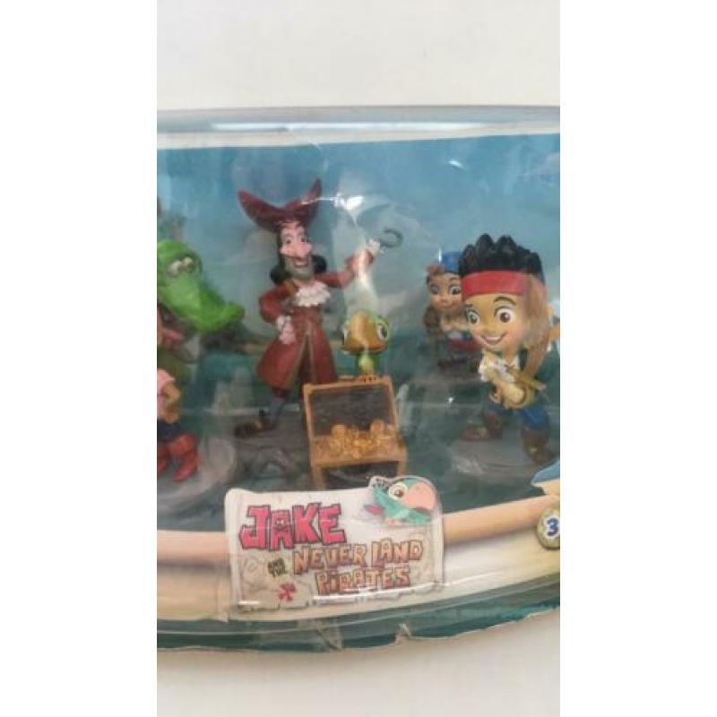 In Disneyland Parijs gekocht; jake en de nooitgedacht pirate