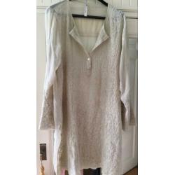 Mooie Lace and Loom tuniek zandkleur mt XL
