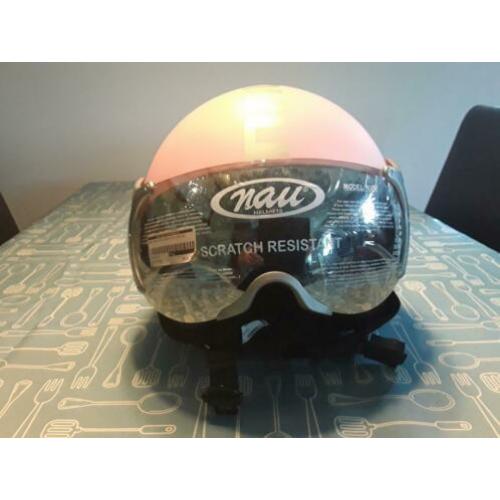 Mooie nieuwe Helm Nau