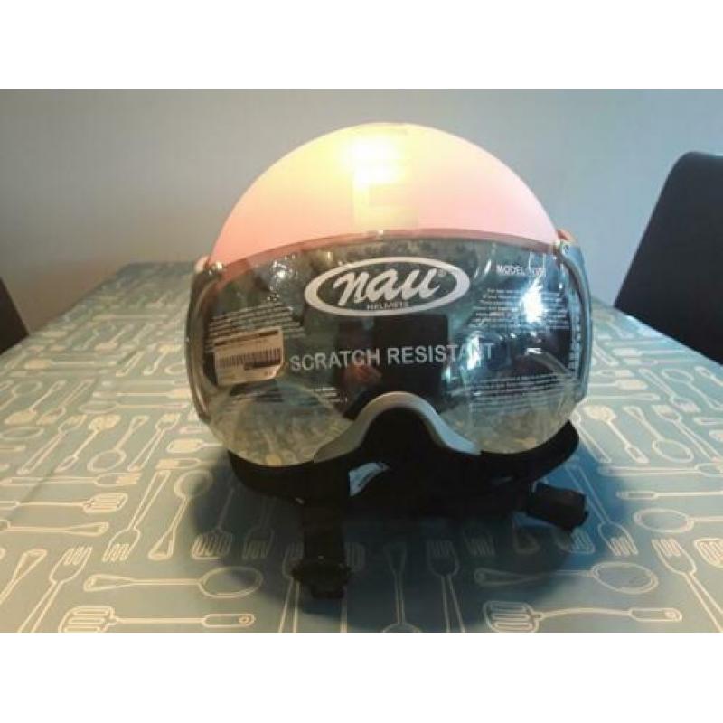 Mooie nieuwe Helm Nau