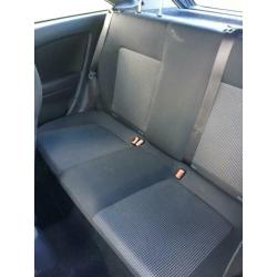 Opel Corsa 1.0 12V 3D 2009 Grijs