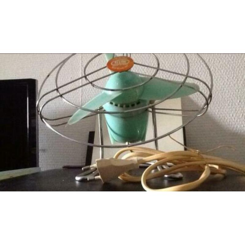 Ventilator jaren 50 zeegroen decorstuk