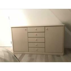 Commode en 2 nachttafeltjes