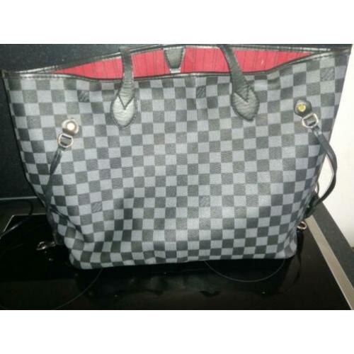 Lv tas