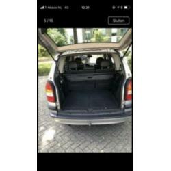 Opel Zafira 2.2 DTI 2002 Grijs