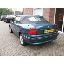 Opel Astra Cabriolet 1.6i 115447 Km / Zeer mooie astra N.A.P