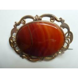 Antieke vuurvergulde broche + grote agaat cabochon /Luxeriös