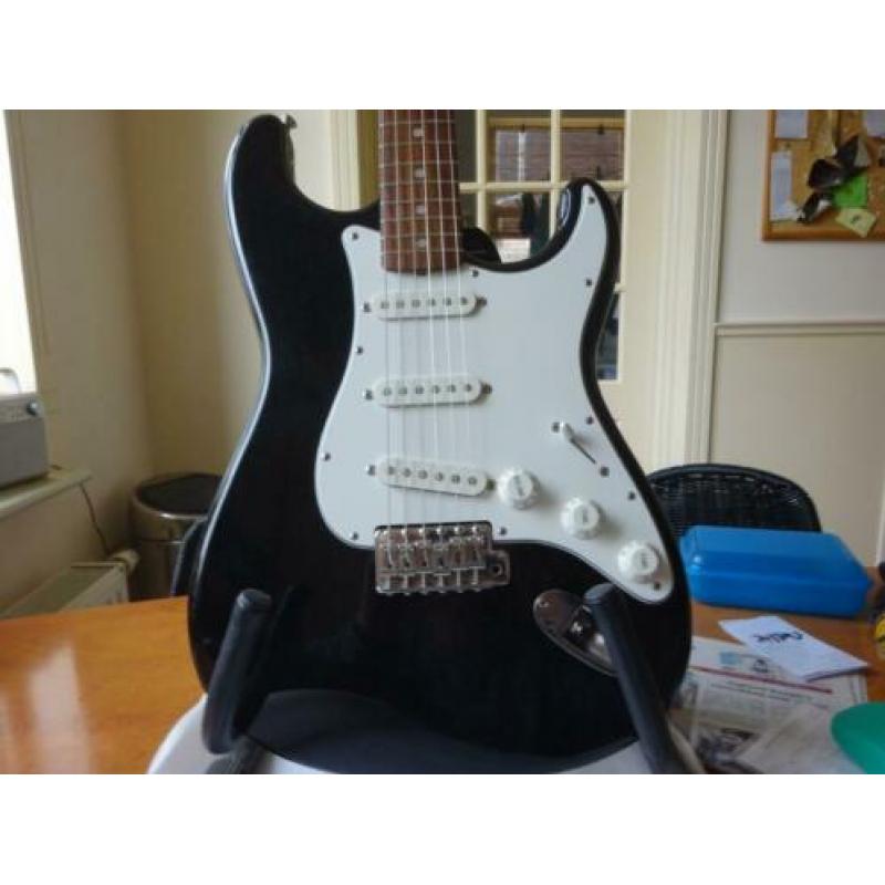 Squier japan en een Westone thunder1