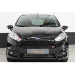 Ford Fiesta 1.6 182pk ST2 Style pack |dealer-onderhouden|key