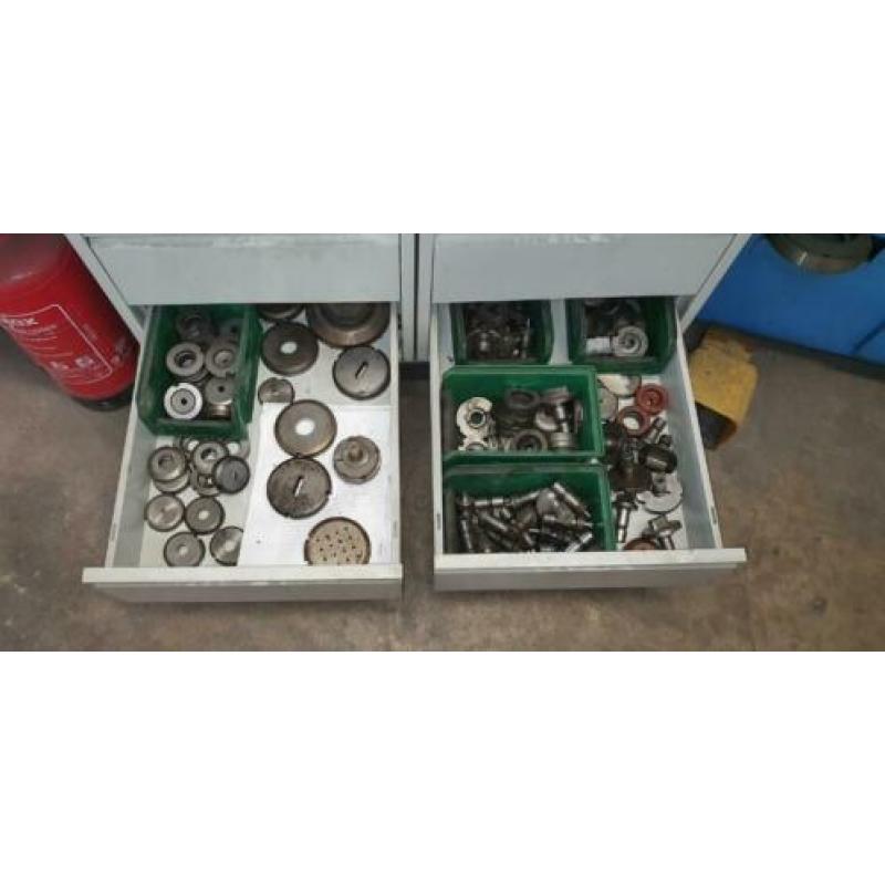 EUROMAC gereedschap en machine CX 750/30 1995..