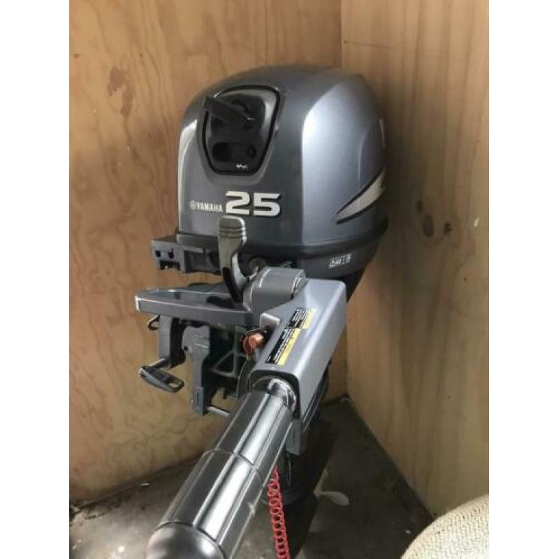 Yamaha 25 pk 4takt langstaart
