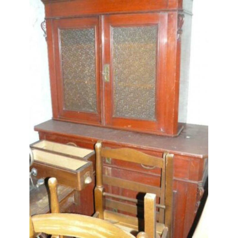 Antieke kast te koop