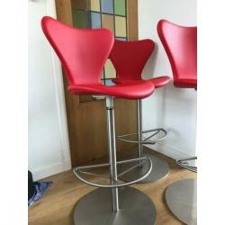 3 Fritz Hansen Arne Jacobsen counter bar kruk vlinder stoel