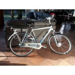 Gazelle innergy plus orange H53 herenfiets .