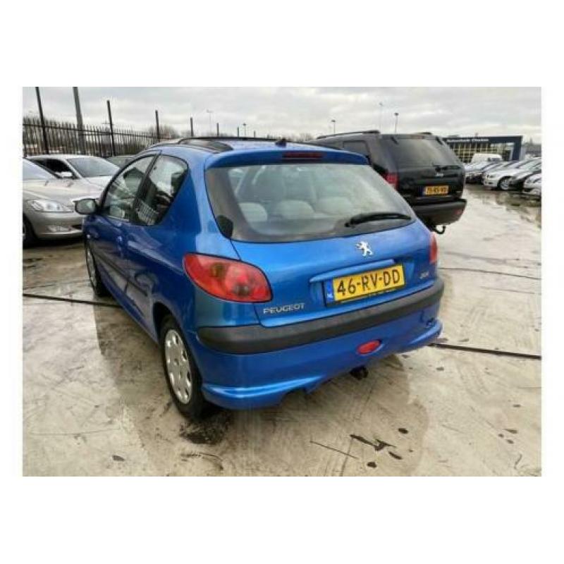Peugeot 206 1.6 16v