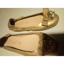Unisa ballerina 33 valt als 34