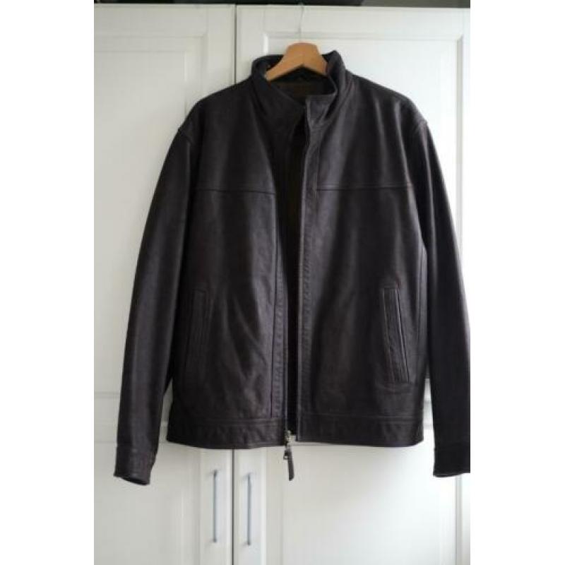 Brown leather jacket (size L)