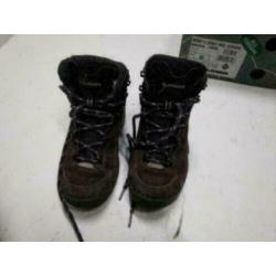 Lowa bergschoenen met vibram zool maat 31