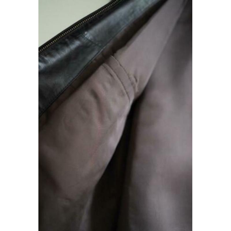 Brown leather jacket (size L)