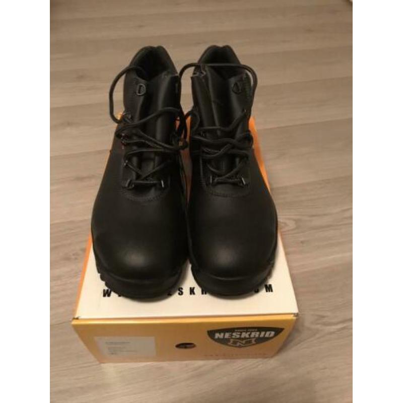 Neskrid S3 werkschoenen, gloednieuw!