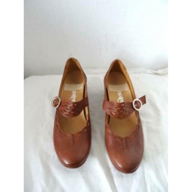 Schoenen bruin merk FOOTNOTES 1x gedragen leder mt 38 nieuws
