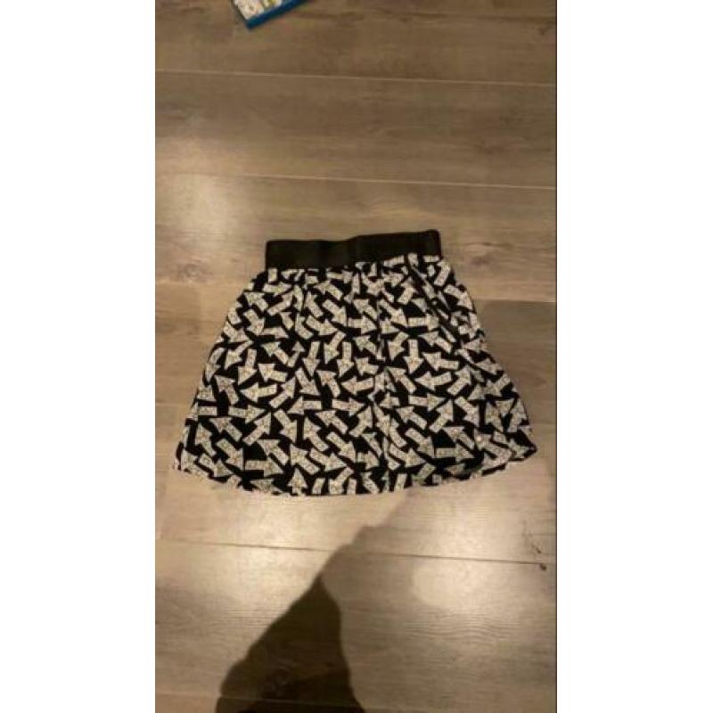 Bloesje/shirtje met rokje van Frankie en Liberty