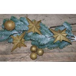7 Goudkleurige kerstballen (sterren)