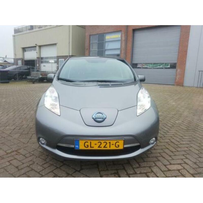 Nissan Leaf Leaf Bj 2015 Tekna ! Dealer onderh! Btw auto