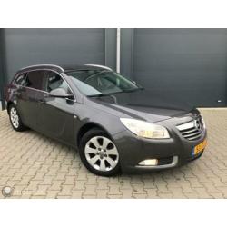 Opel Insignia Sports Tourer 2.0 CDTI Edition EXPORT € 3000!