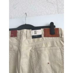 NIEUW! Tommy Hilfiger corduroy broek maat 40/34