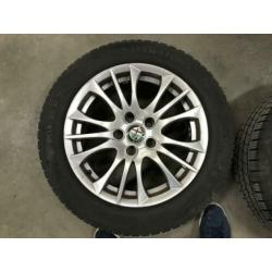 Alfa Romeo 159 Velgen 16 inch 4 seizoenen banden