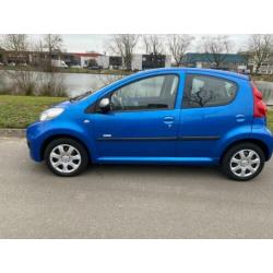 Peugeot 107 1.0-12V Millesim 200