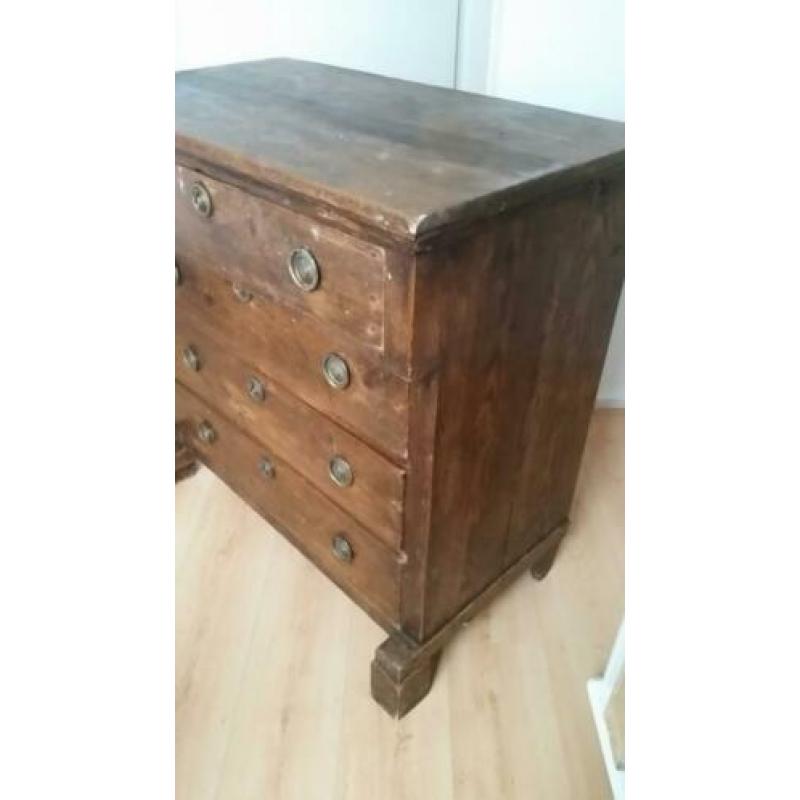 Antieke ladenkast / commode