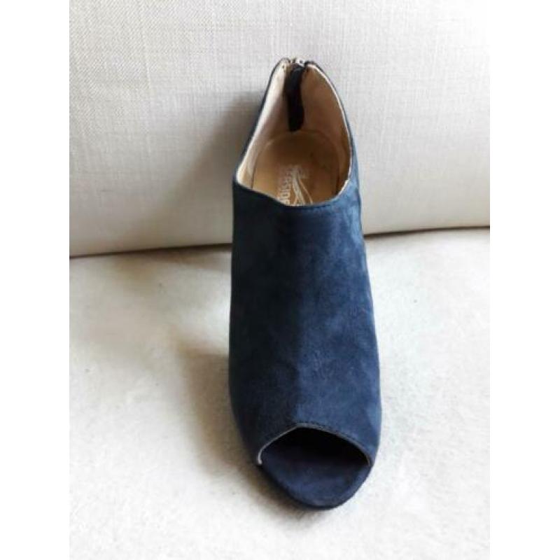 Mooie suede schoenen van SEASIDE (peeptoe) maat 39