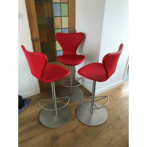 3 Fritz Hansen Arne Jacobsen counter bar kruk vlinder stoel