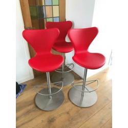 3 Fritz Hansen Arne Jacobsen counter bar kruk vlinder stoel