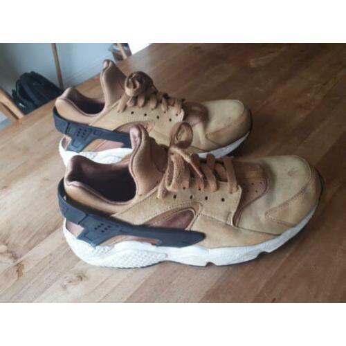 Nike Air Huarache leer lichtbruin maat 44,5